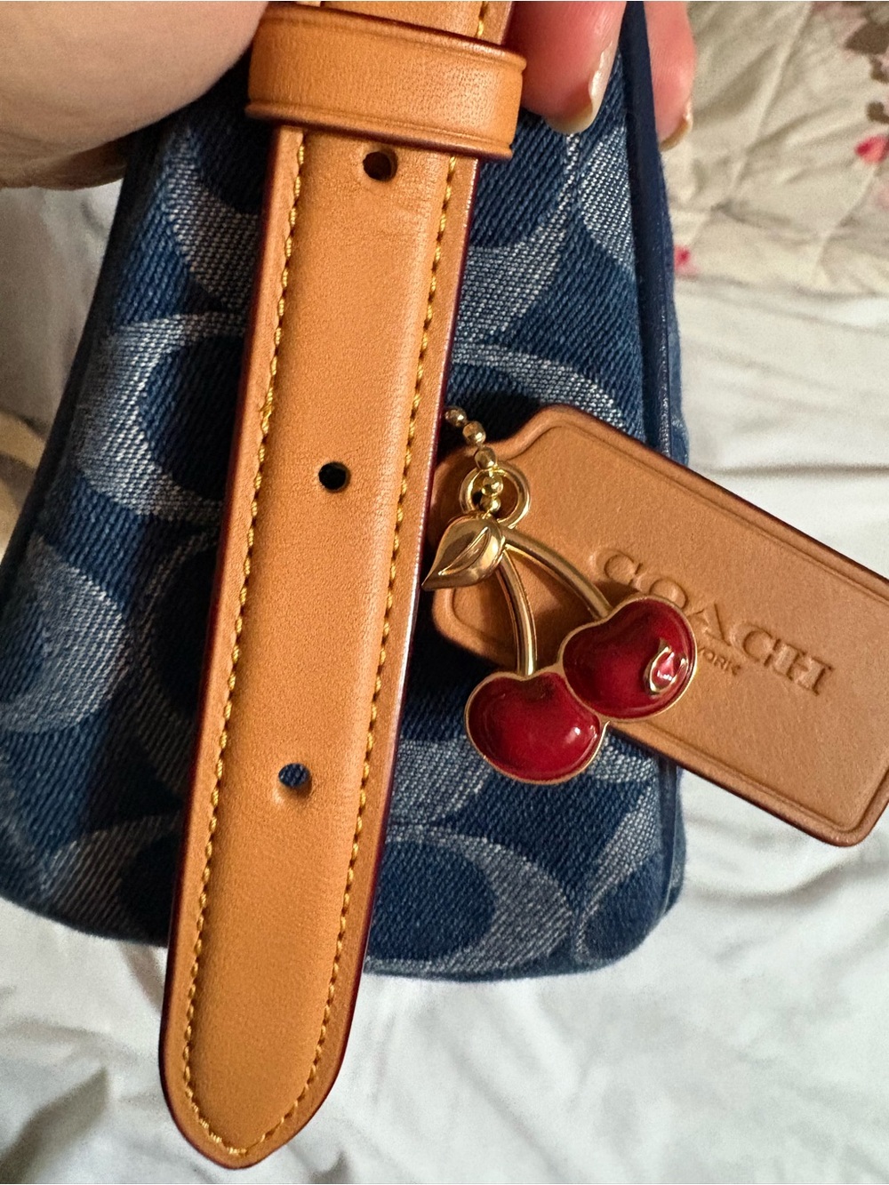 Coach Kailey Shoulder Bag In Signature Denim - Picture 5 of 7